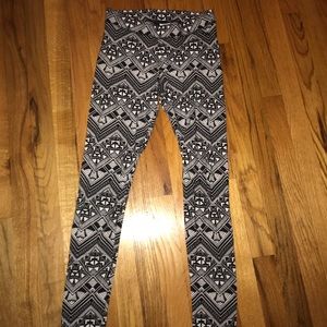 Aztec Pink leggings